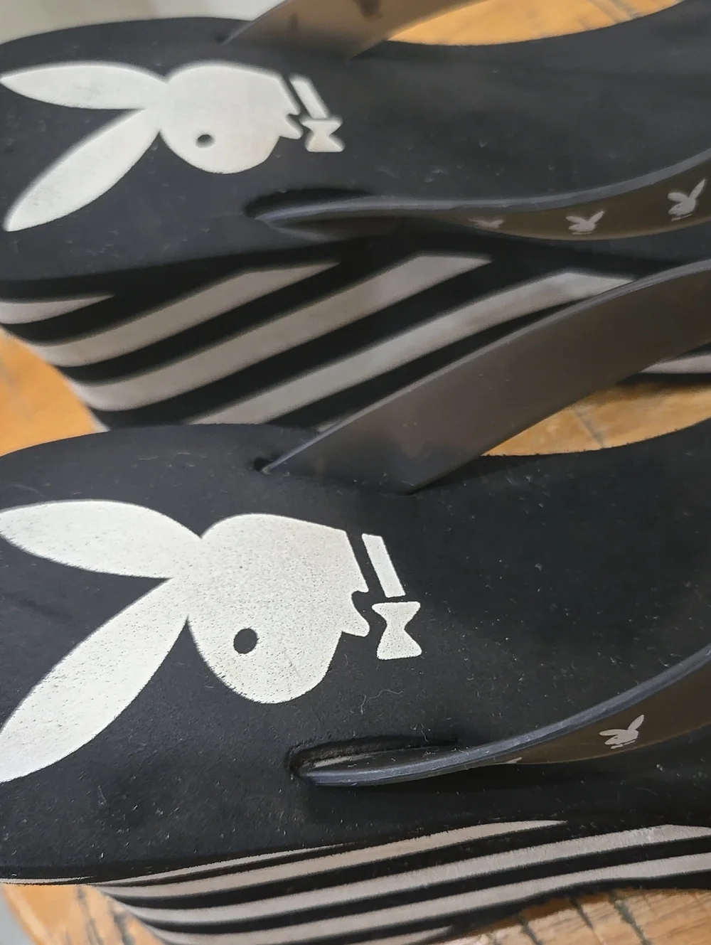 Vintage Y2K Playboy Platform Sandals Size 8